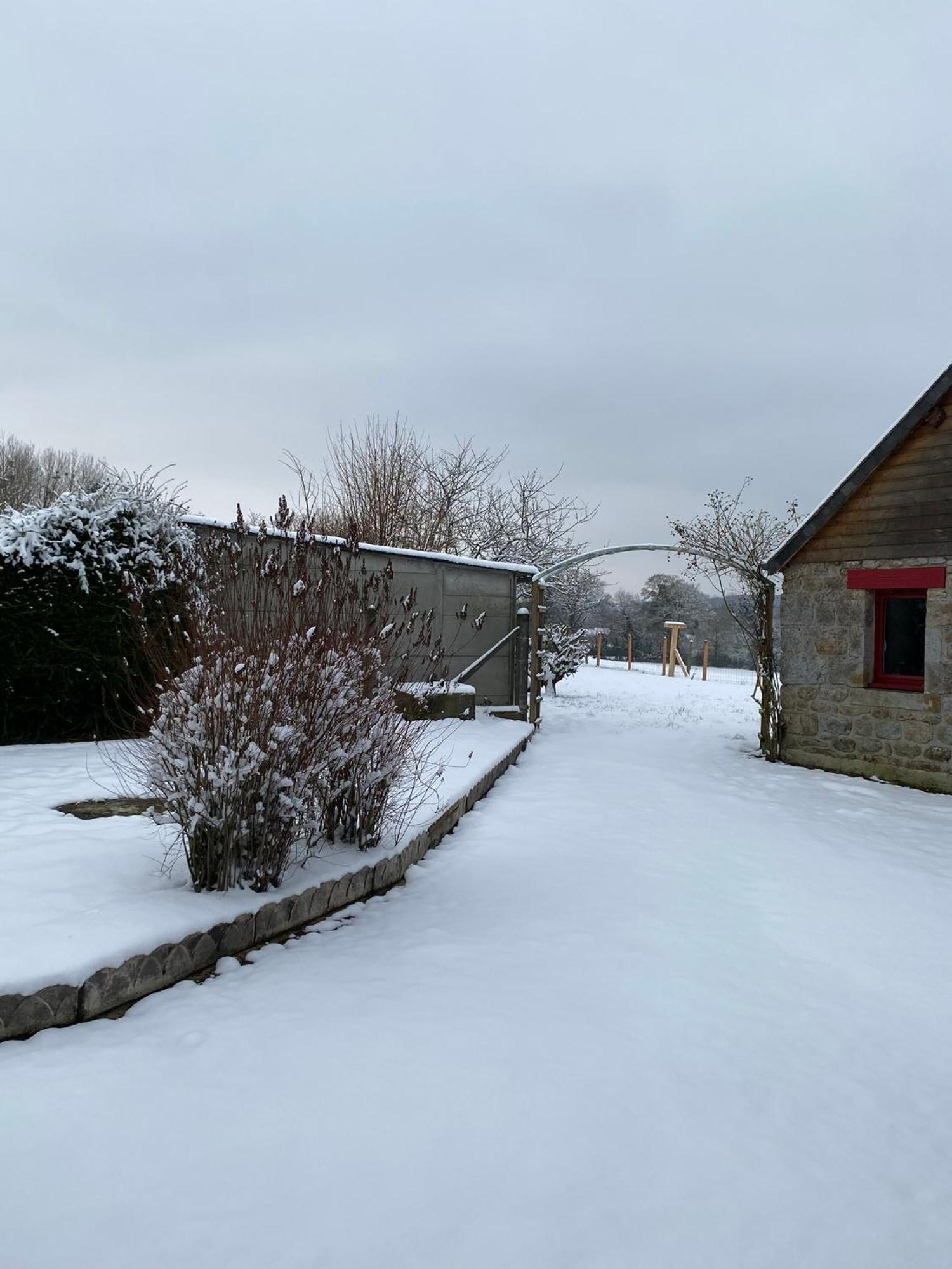 Maison "La Butte" - Suisse Normande Villa Segrie-Fontaine Exterior foto
